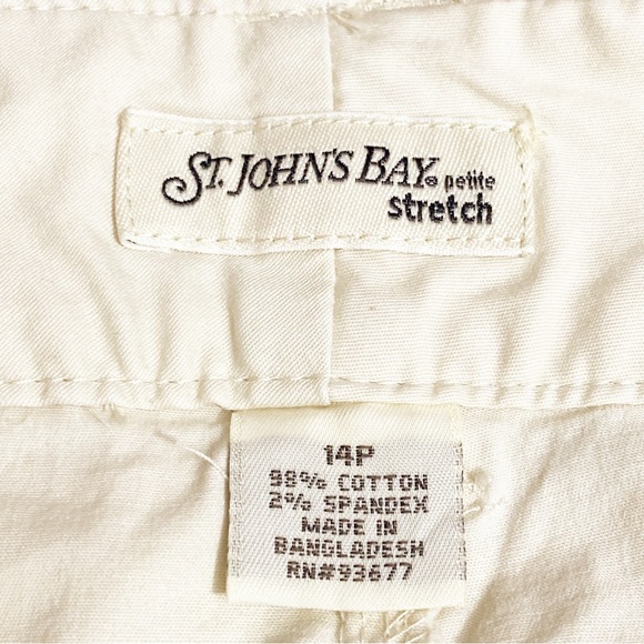 ST. JOHN’S BAY stretch lightweight woven cotton khaki zip fly shorts 14P - Picture 5 of 7